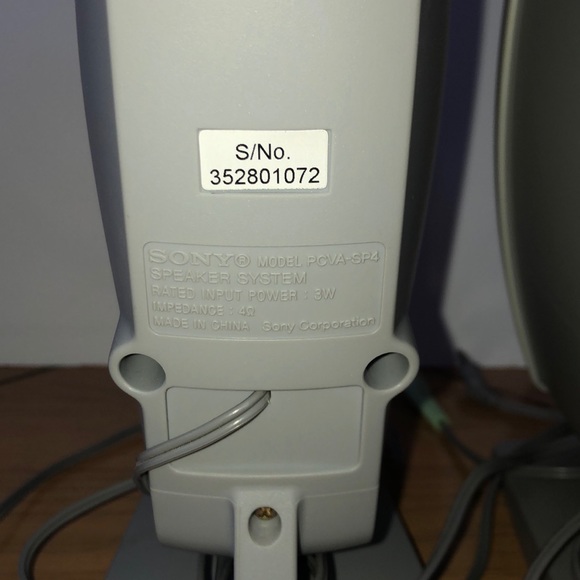 Pair- Sony Vaio Computer Speakers Model- PCVA-SP4 - Picture 5 of 8